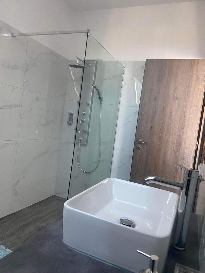 Villa Corner Tihany Luaran gambar